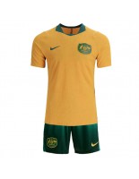 Australia Kotipaita Lasten MM-kisat 2026 Lyhythihainen (+ shortsit)